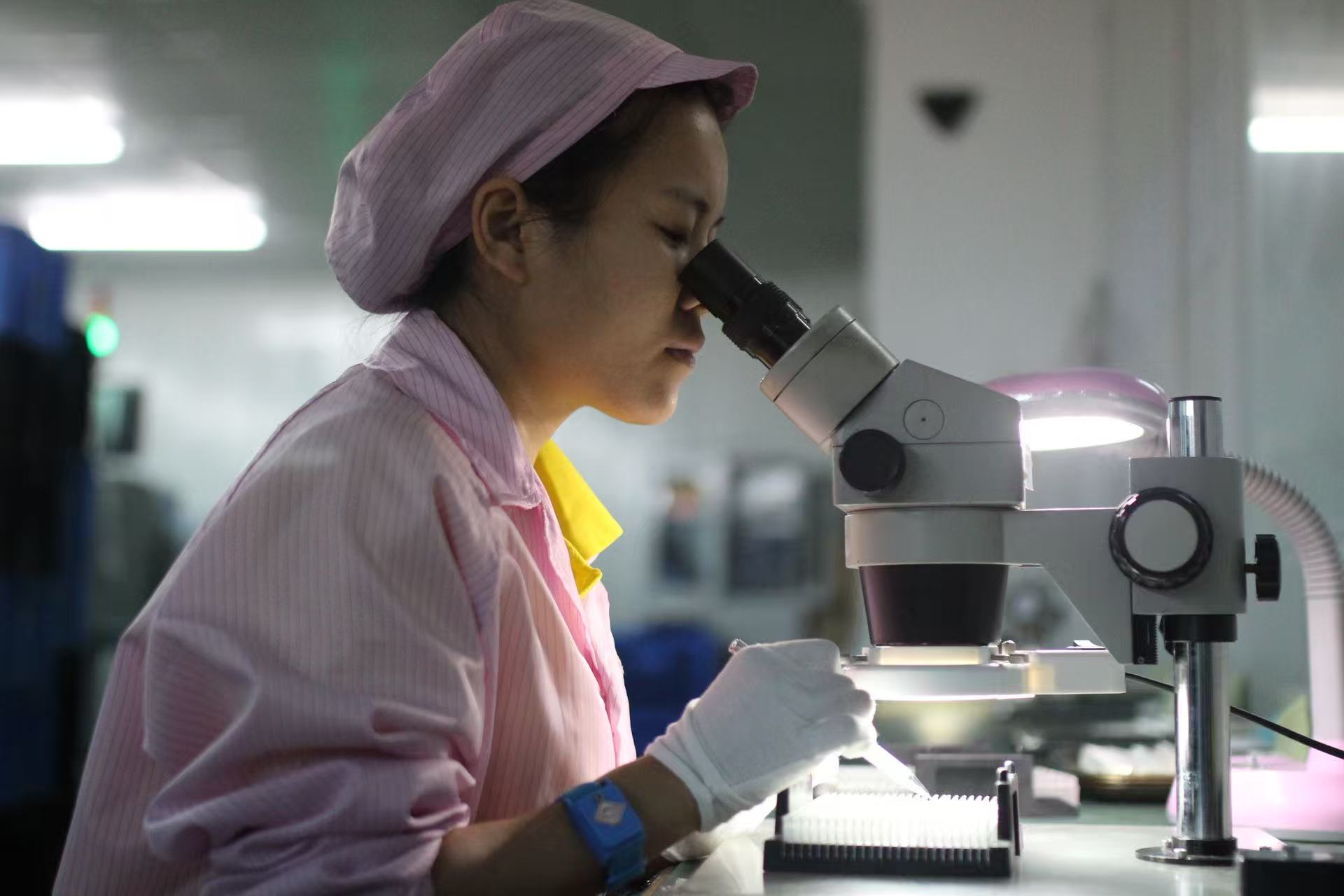 Encapsulación DIP Propia: ¿Por qué Kingaurora sigue insistiendo?